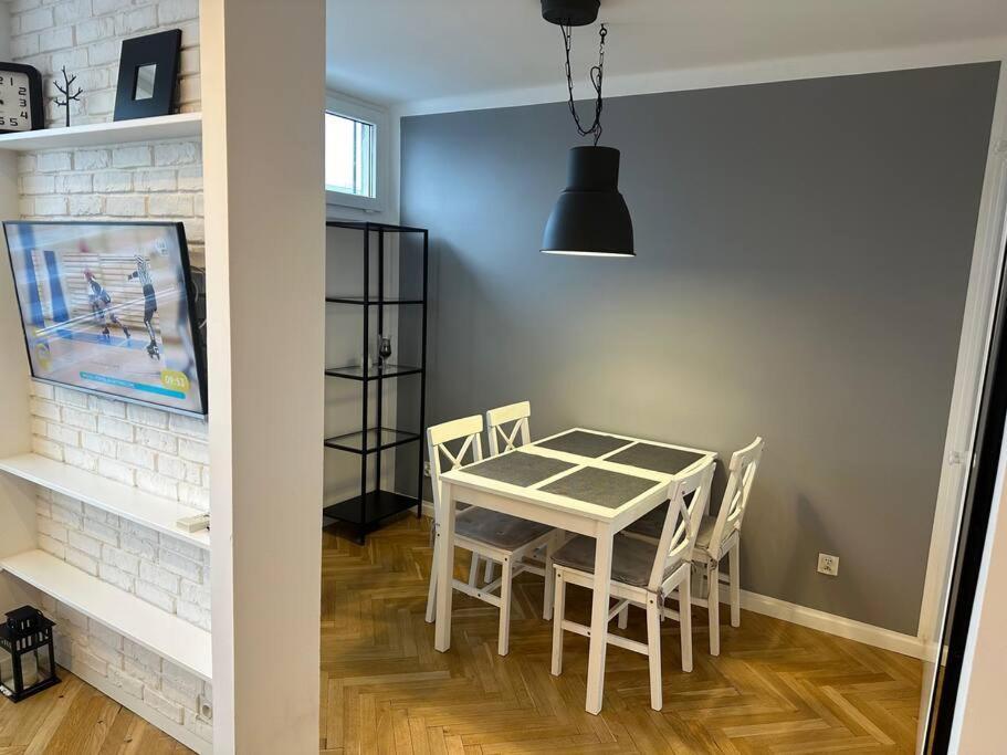 Project Comfort Apartament Grzybowska 30/1211 ワルシャワ エクステリア 写真